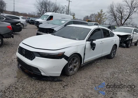 2024 Honda Accord Ex z USA, uszkodzony, nr VIN 1HGCY1F38RA051770